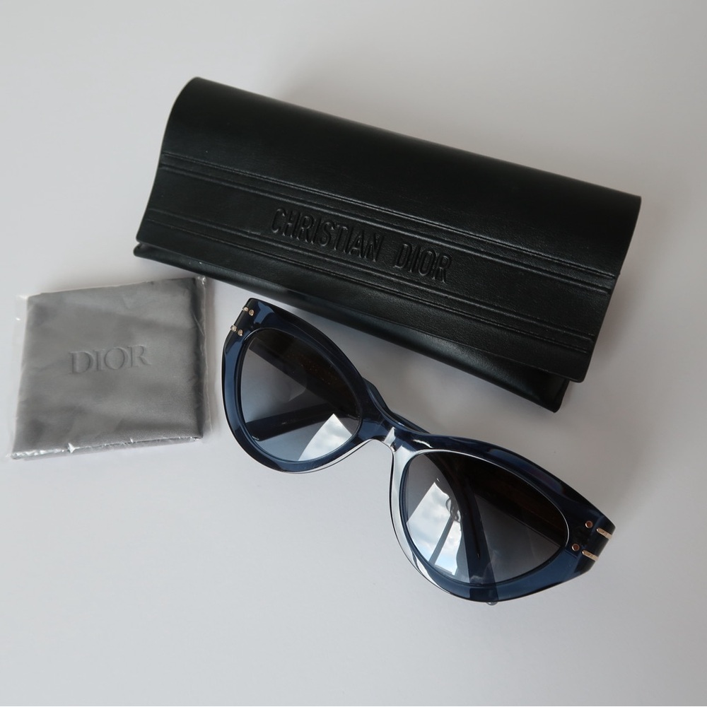 Christian Dior Blue Sunglasses with Case
